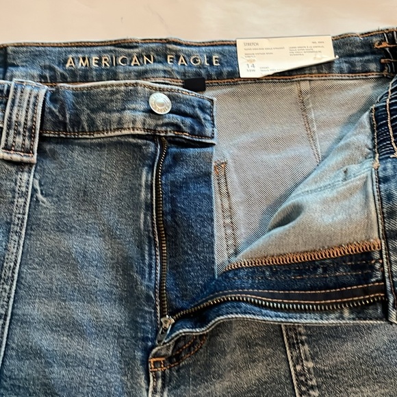 American Eagle Super High Rise Ankle Straight NWT Size 14 Short - Picture 16 of 16